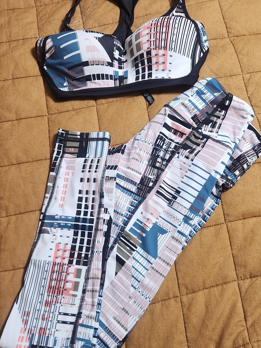Victoria's Secret Geometric High-Waist Leggings in Blue, Pink & Black